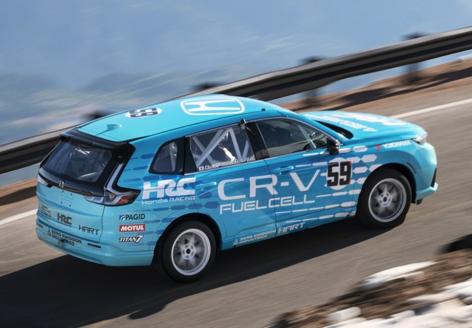 yokohama advan